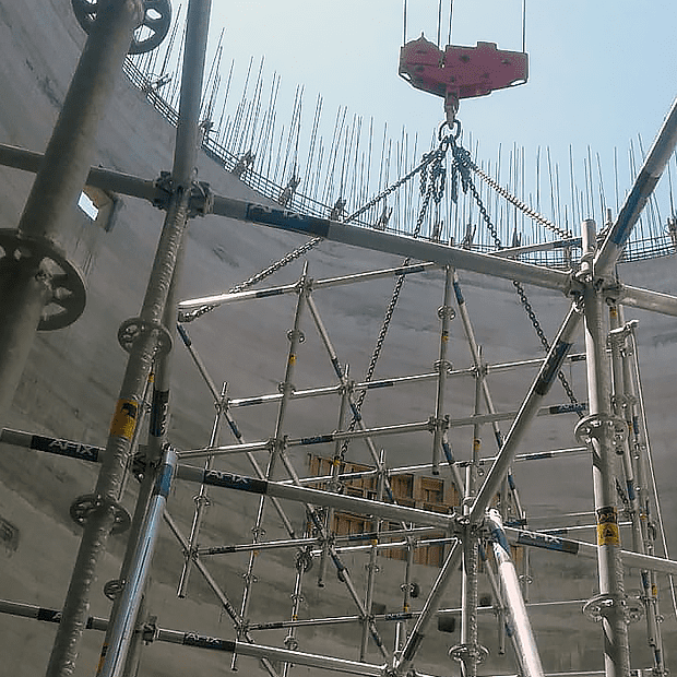 Afixfast X52 space scaffold with lifting element Lafarge