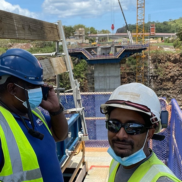 Afix Group space scaffold for pilone - TGBV Viaduct - Sorèze Mauritius