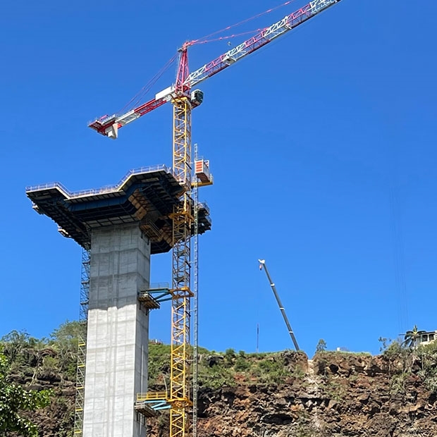 Afix Group space scaffold for pilone - TGBV Viaduct - Sorèze Mauritius